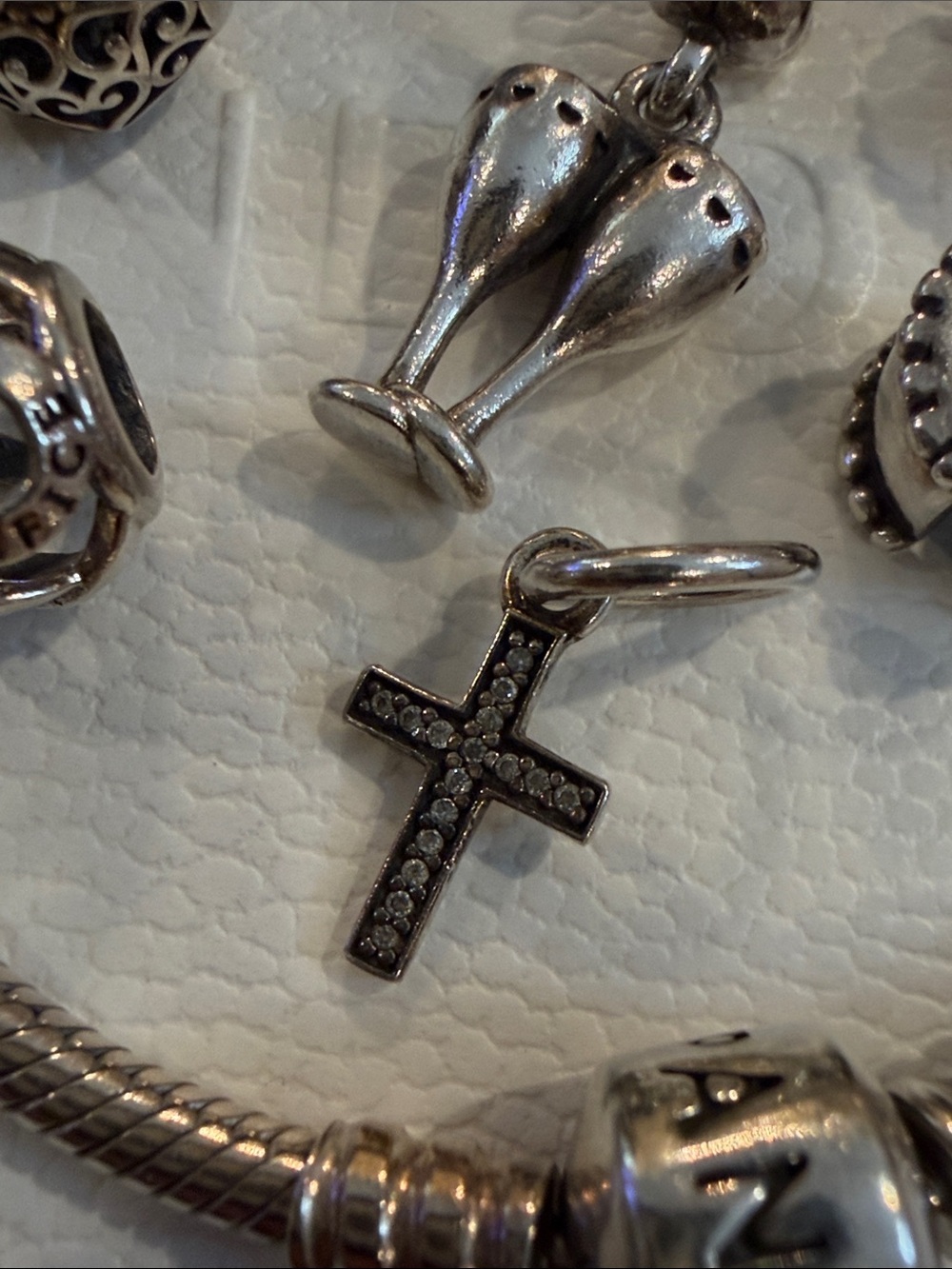 Pandora Sterling Silver Charm Bracelet with Cross and Decorative Beads. size: 7” - Picture 3 of 13